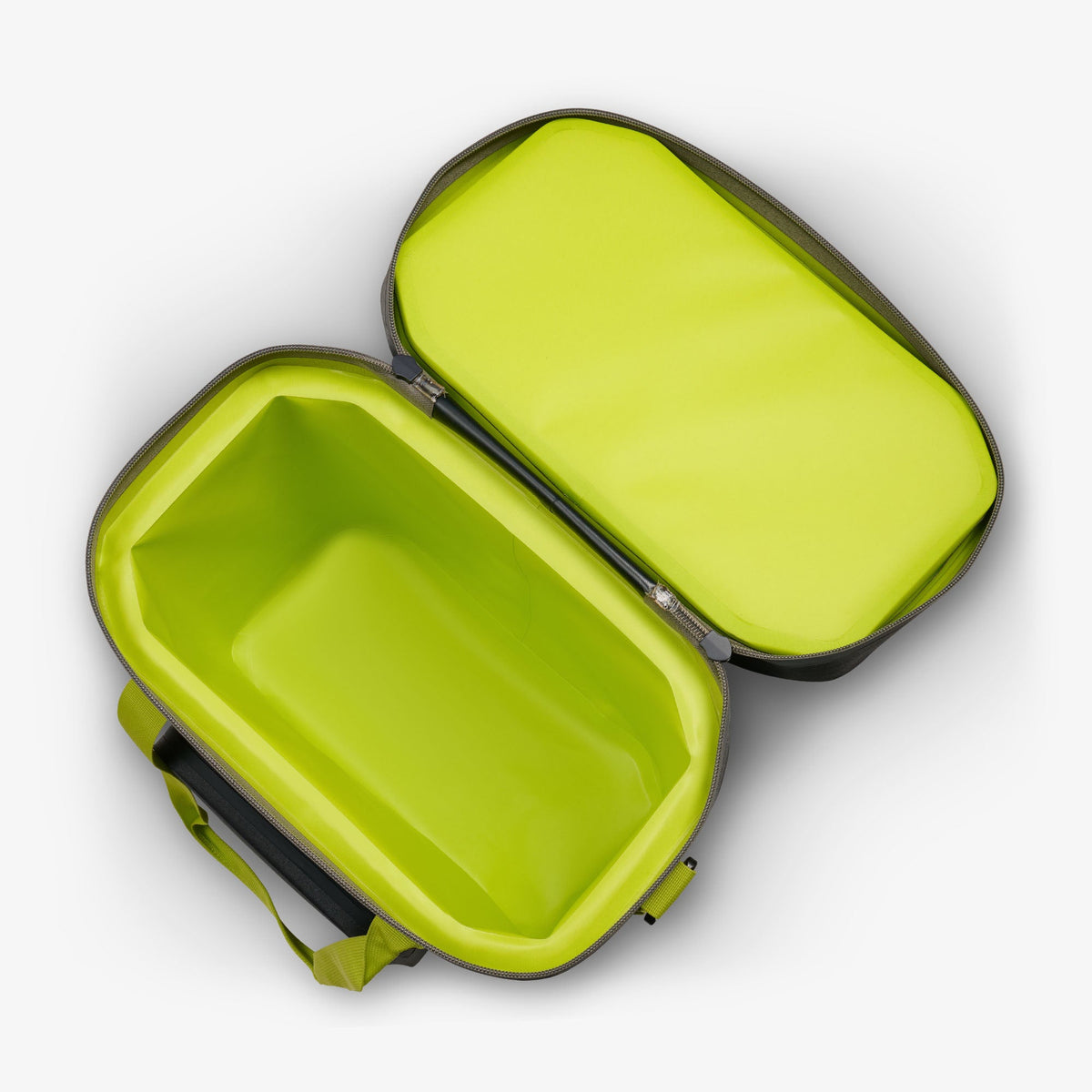 trailmate-36-can-cooler-bag-a7 00066773-O3.jpg